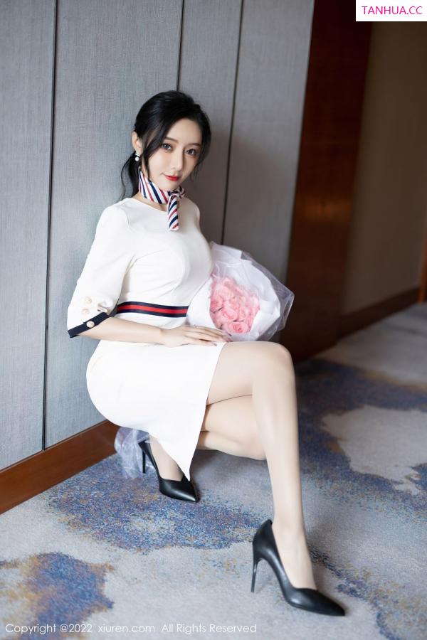 王馨瑶  [XiuRen]高清写真图 2022.05.05 No.4963 王馨瑶yanni第10张图片